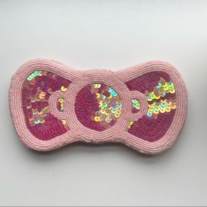 VIVITIX SANRIO | Rare 2004 Pink Beaded & Sequined Hello Kitty Bow Clutch Bag